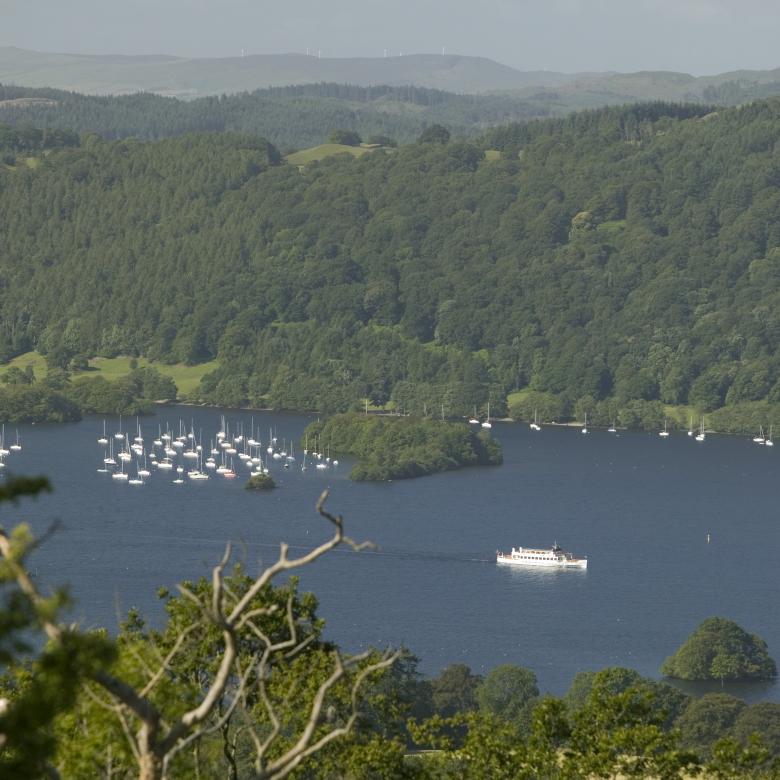 selfcatering4U's tweet photo. 5 of the best walks in Ambleside, Windermere & Grasmere - with something for everyone take a look at some of the walks we recommend ... there is something for everyone. https://t.co/hqAeAObiUr #CottageLifeLD #theplacetobe https://t.co/2AxWKpmAwB