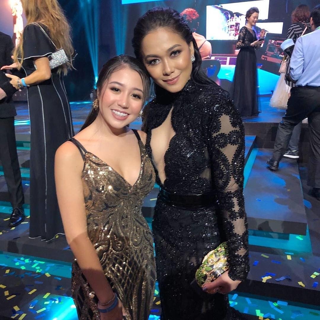 @Regran_ed from @christina_kydoniefs You can only imagine how ecstatic I was to meet @iammajasalvador during the @asianacademycreativeawards,she’s such an incredible individual with a beautiful mind and she’s so gorgeous(did I mention she’s also filipino!Philippines represent! 🇵🇭