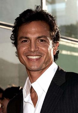 December, the 16th. Born on this day (1963) BENJAMIN BRATT. Happy birthday!!  