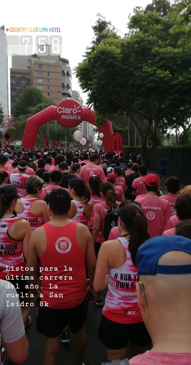 RSanchezCesar's tweet image. Listos para la última carrera del año #PeruRunners (@ El Golf de San Isidro) swarmapp.com/c/7oVa8lUQwc6
