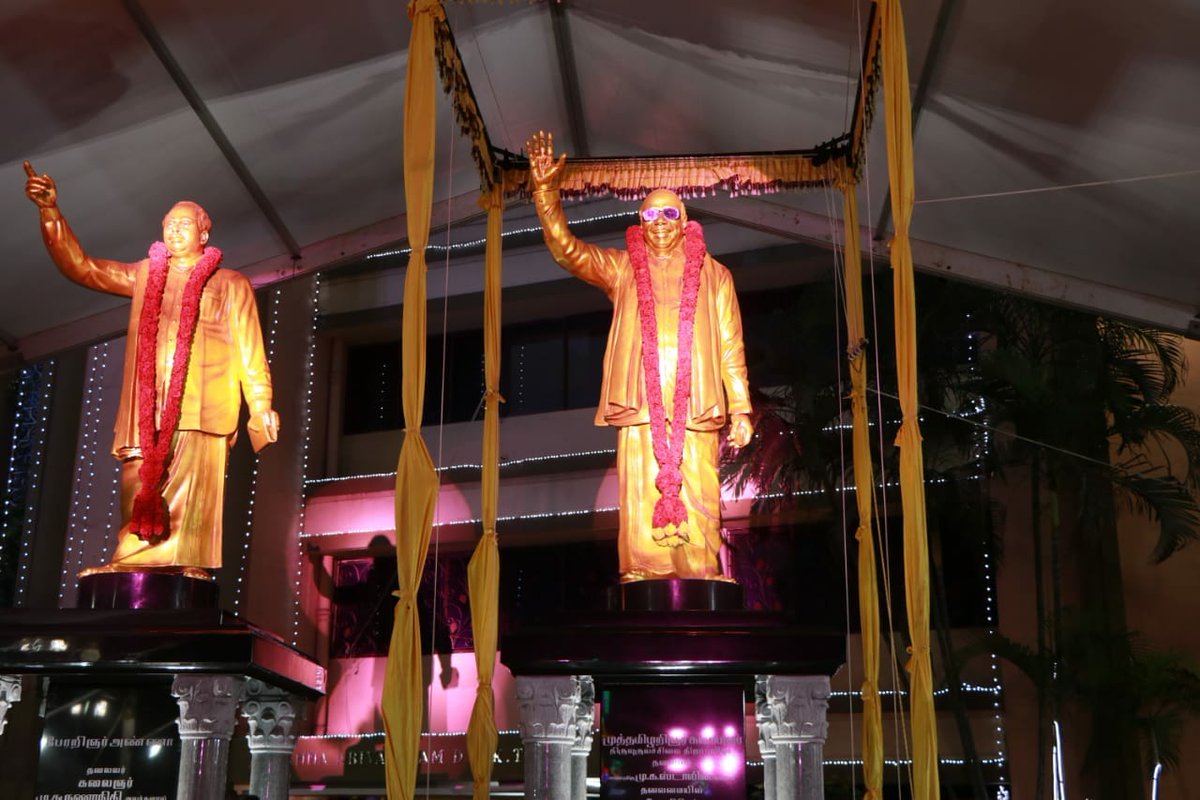 PradeepaPre's tweet photo. #StatueOfKalaignar https://t.co/r1Cwga68AJ
