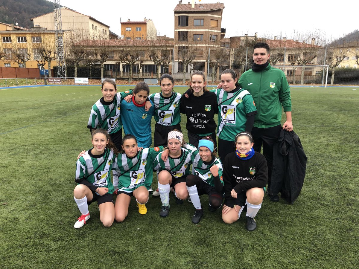 AtleticRipoll's tweet photo. Finals!! I Plè de Victòries!!
Infantil 3 - Vall en Bas 2 ✅
Llerona 0 - Cadet 11 ✅
Sènior B 10 - Riudeperes 1 ✅
Sènior A 4 - Sant fost 0 ✅ https://t.co/X4JzO3GnZU
