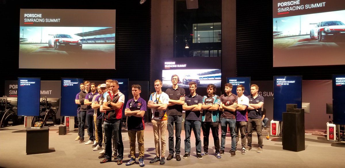 iRacing tweet media