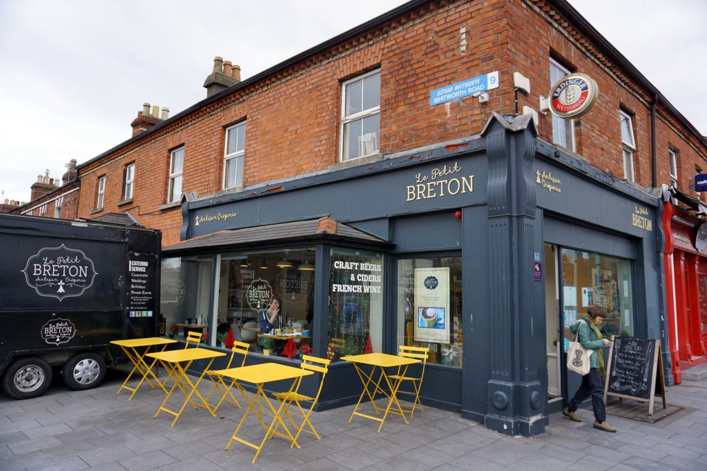 Cafe Review |Le Petit Breton Drumcondra, Dublin whereismyteaspoon.com/2018/12/16/caf…