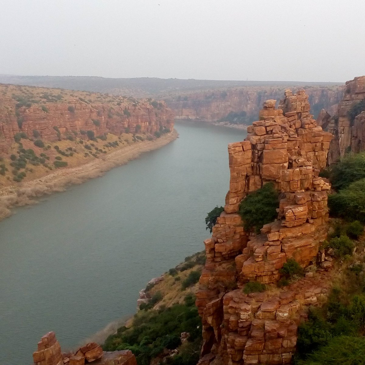 #GandikotaFort #Astonishing #GrandCanyonOfIndia #AndhraPradesh #CarTrip Fun travelling with a bunch of good folks!