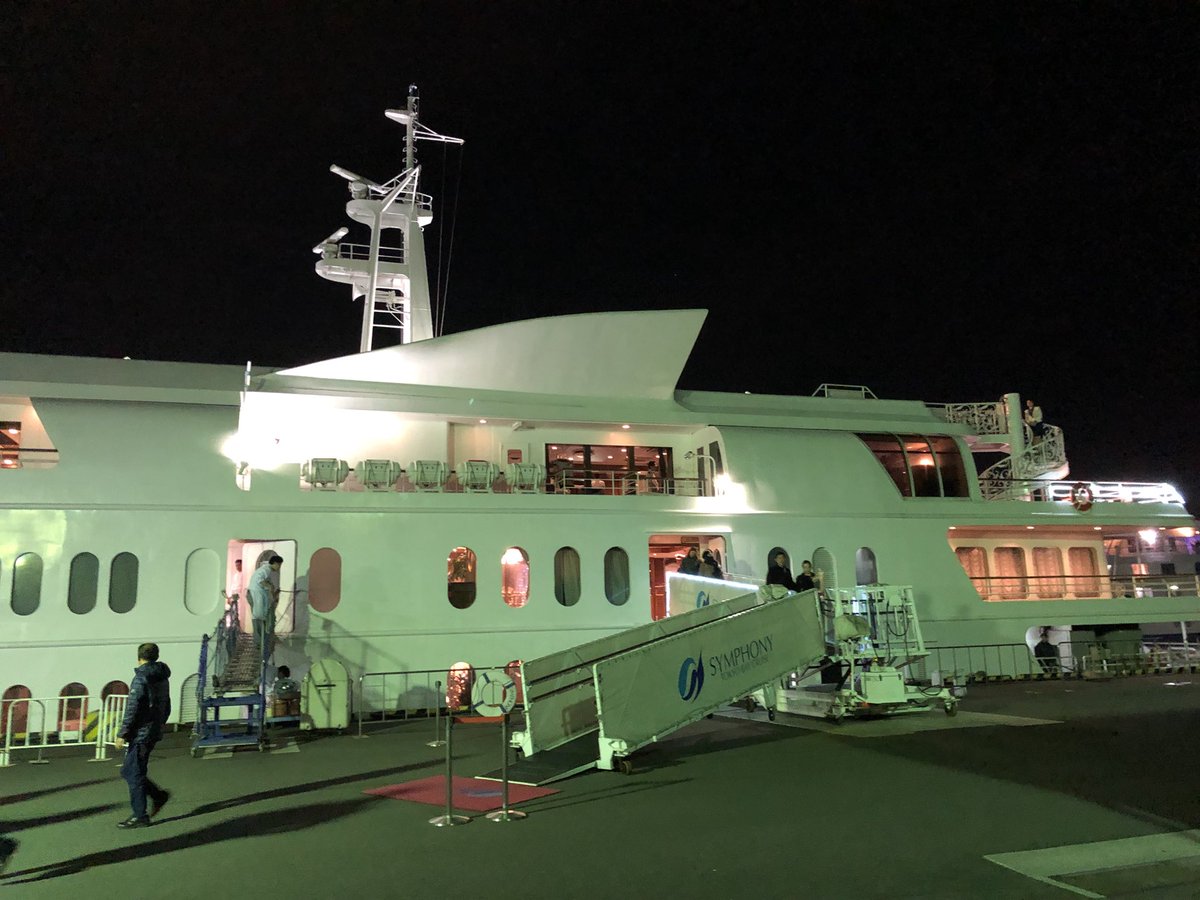 swim_kousuke's tweet photo. 入籍前の思い出にディナークルーズ行ってきました！彼女が喜んでくれたのでよかった！(^^) https://t.co/32MUHh6ulX