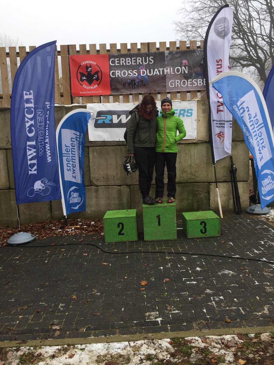 tvcerberus's tweet photo. Podium dames duo Cerberus Cross Duathlon https://t.co/ZJj0JzngCM