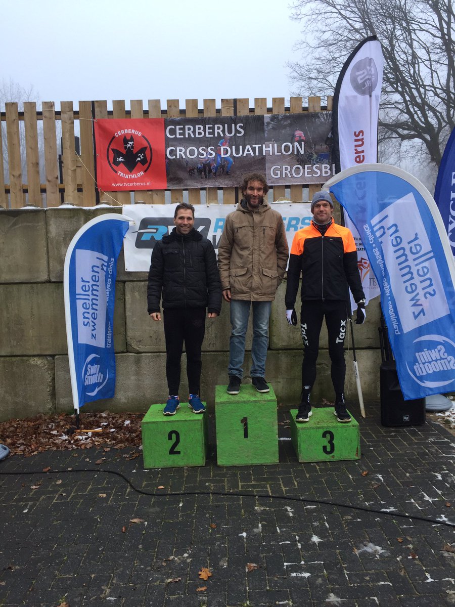 tvcerberus's tweet photo. Podium heren masters Cerberus Cross Duathlon https://t.co/cW6XitUn1F
