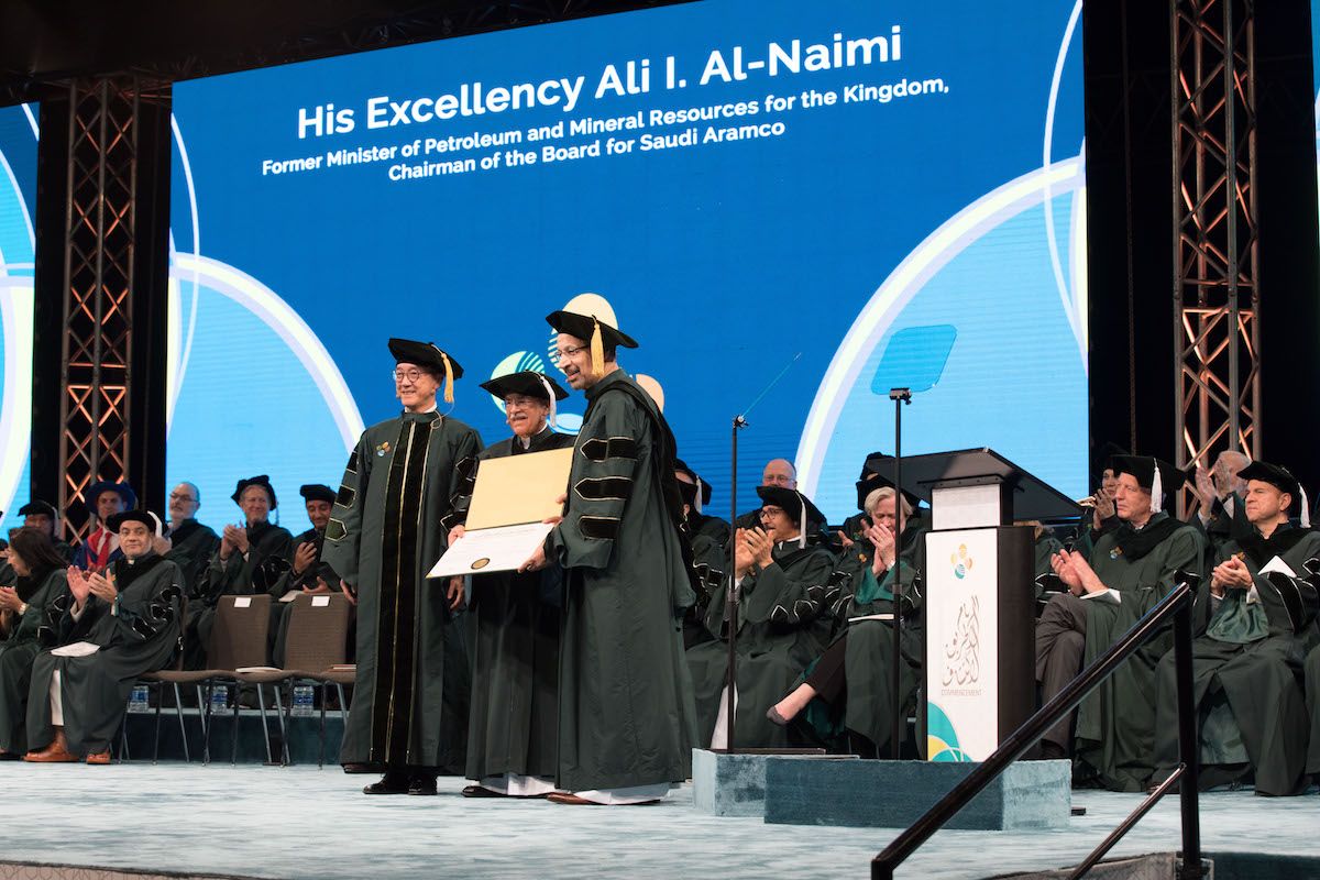 KAUST_News's tweet photo. New journeys begin at ninth KAUST Commencement ceremony: The University celebrated the graduation of 243 master's degree and Ph.D. candidates on December 14, 2018. https://t.co/JSYgRWAHK2  #KAUSTclass2018 https://t.co/b044sDreQy