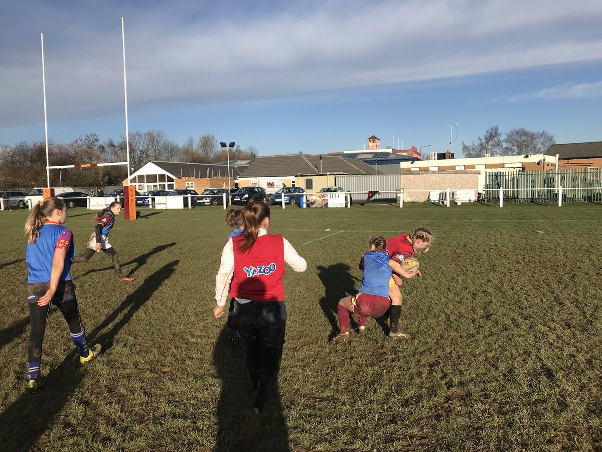 We’ve had a great morning of U13s Girls Rugby today

Girls from Wheatley, Thorne &amp; Doncaster mixed  picked their own even teams!

Lots of tries, tackles, offloads &amp; running rugby

The girls picked their own after match awards

#KidsFirst #UTH #RugbyFamily #ThisGirlCan #RugbyWomen