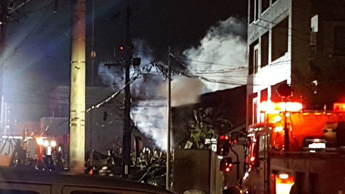 火事 札幌市豊平区平岸3条8丁目で爆発音をともなう火災 居酒屋ガス爆発 まとめダネ 火事 札幌市豊平区平岸3条8丁目で爆発音をともなう火災 居酒屋ガス爆発 まとめダネ