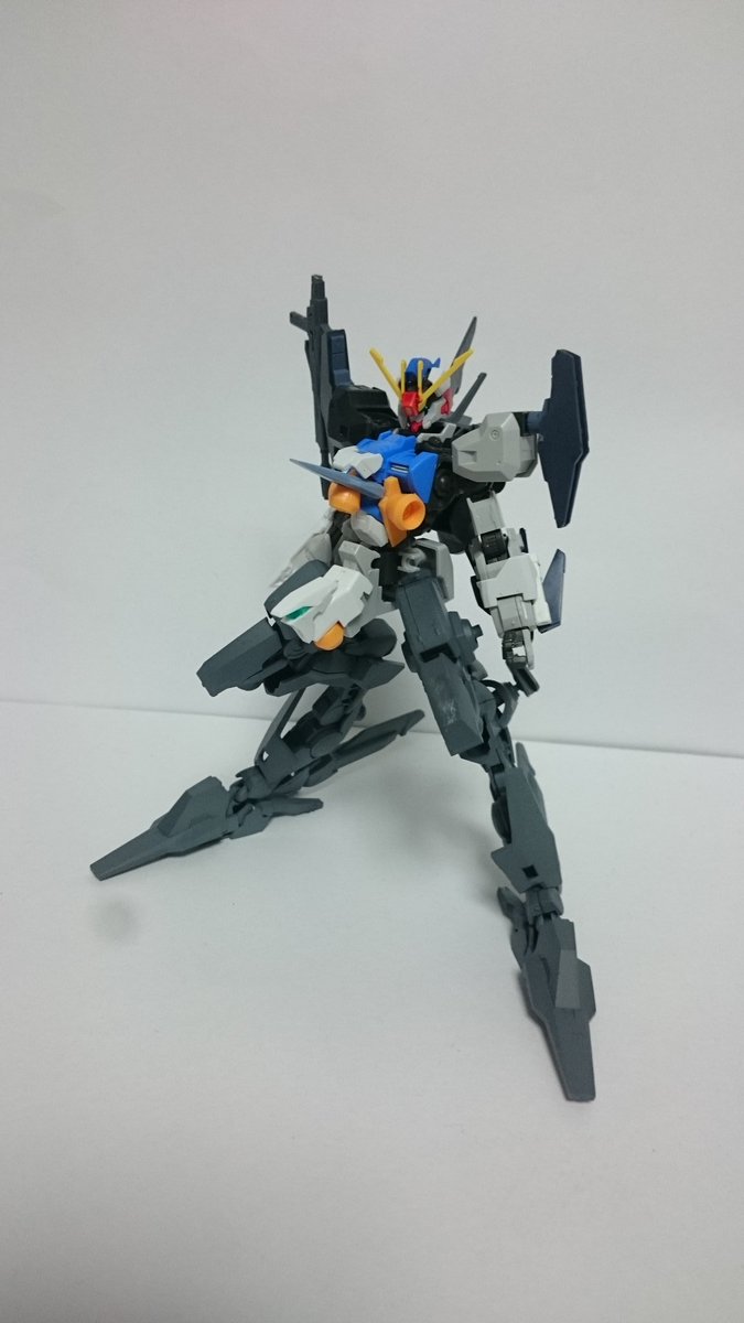 Twoucan 逆関節 の注目ツイート モデル