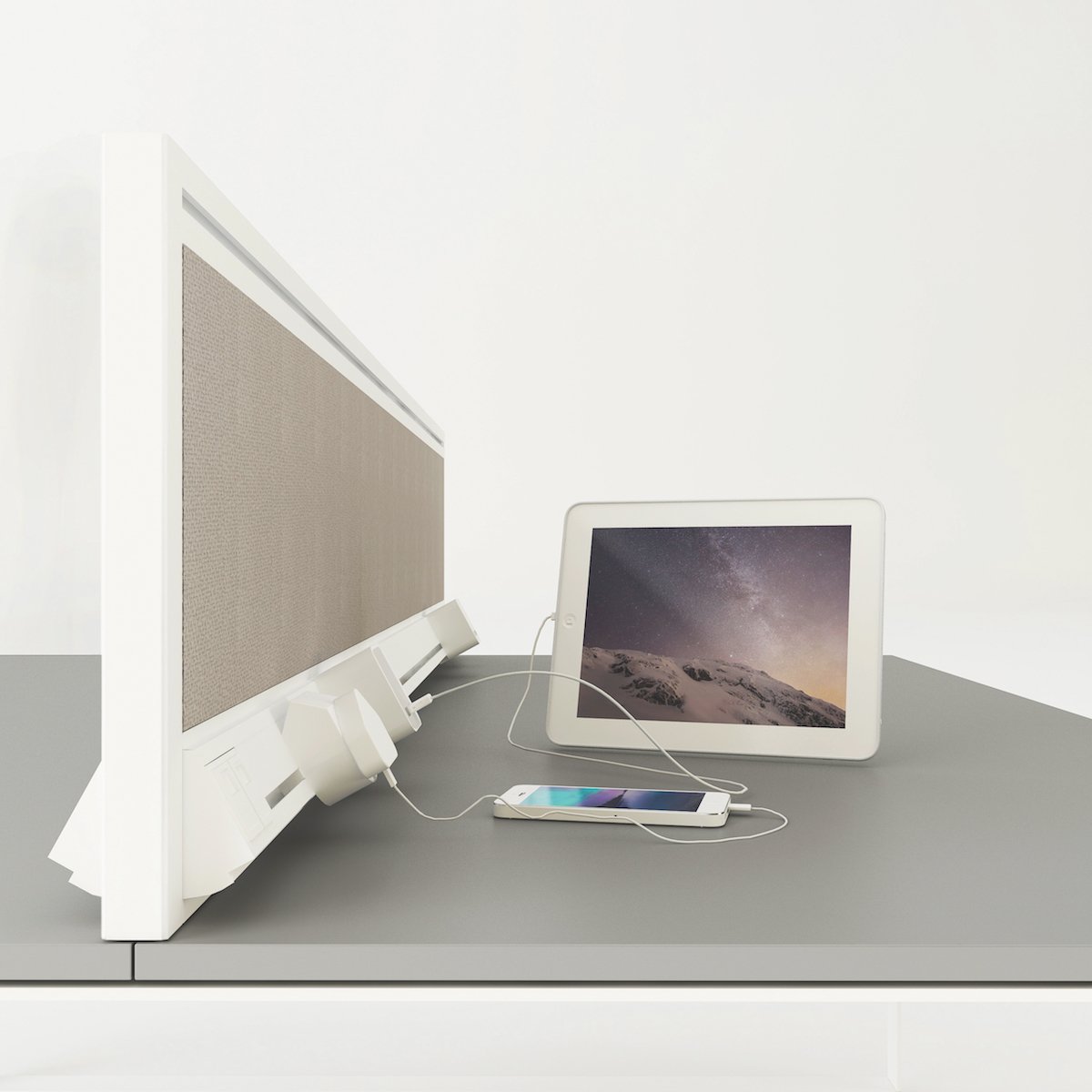 OfficeScreens's tweet photo. 1 screen : many features! Our new SPLIT screen benefits from category leading data, storage and acoustic screen technology all in one compact &amp; neatly designed product. 😎 
#office #interior #technology https://t.co/DwOvU8b1SH