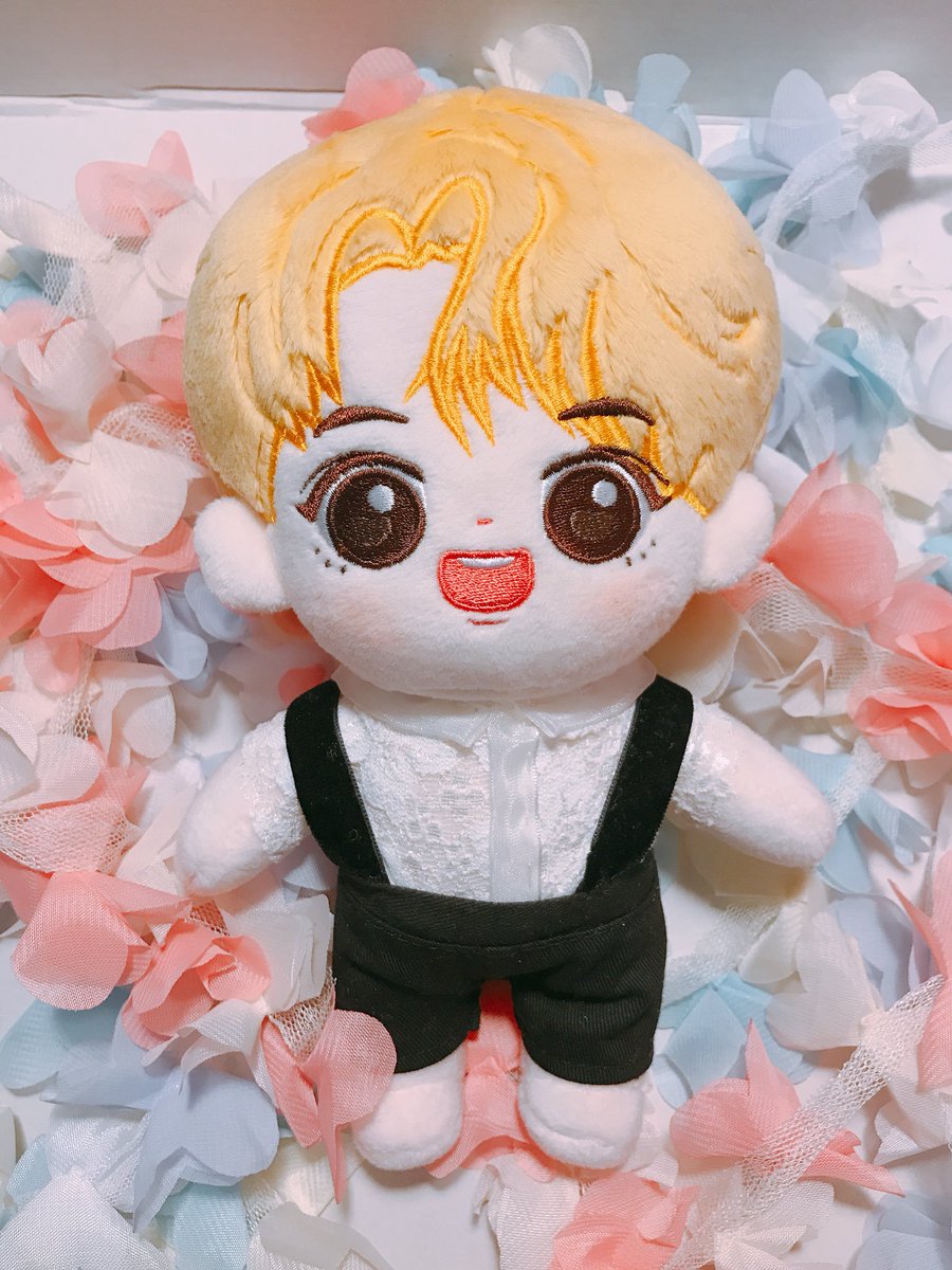 niaoffline_mp3's tweet photo. [CHILE G.O🇨🇱] Tangerine Jin 20 cm🍊 by @RibbonJin

💰 $22.000 (sín envío y con impuesto de Paypal incluido)
🗓️Plazo hasta: 17 de Enero a las 10.30 pm

🍊La segunda muestra de ropita sale la próxima semana, lxs mantendremos al tanto💕

📌 Cualquier cosa me hablan al dm💕 https://t.co/ccHbCg3O9f