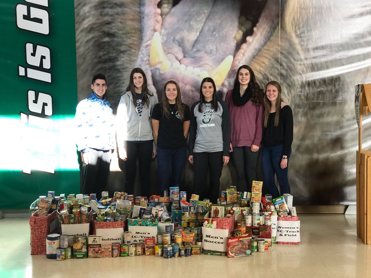 RMAC_SAAC's tweet photo. Today we highlight @asu_saac for their community engagement efforts: their Canned Food Drive raised 781 cans to give back to their local community 👏🏼 #CommunityElevated #SAACelevated https://t.co/ZU92GrEuvi