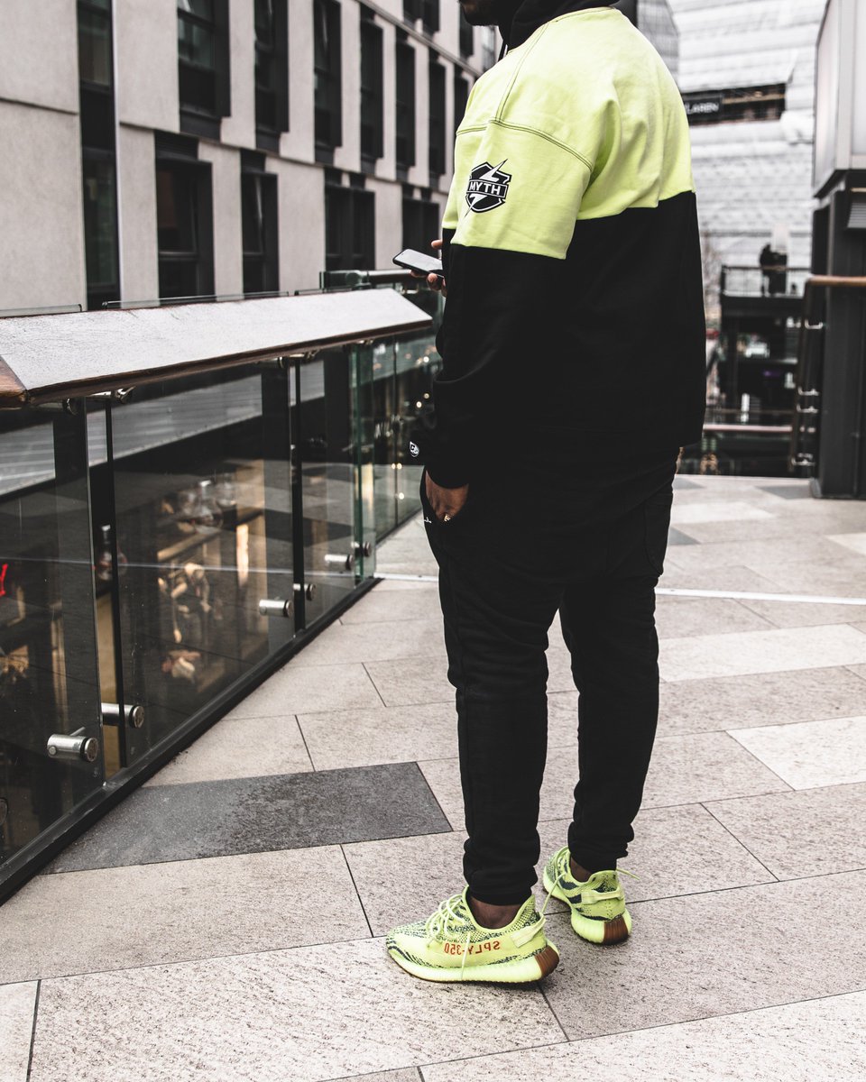 sneakermyth's tweet photo. Crepe City x Sneaker Myth 'Semi-Frozen Yellow' Split Hoodie NOW LIVE >> https://t.co/kbyNOQwTIT https://t.co/Bk44HTZjts