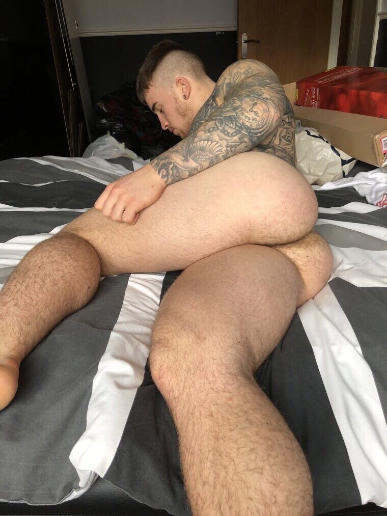 xclusiv_select's tweet photo. What’s his name? #sexymofo #hotjock #collegejock #bubblebuttdreams #bubblebutt #bigbooty #straighthunk #hunk #hunghunk #hungjock https://t.co/R7sCtbpozY