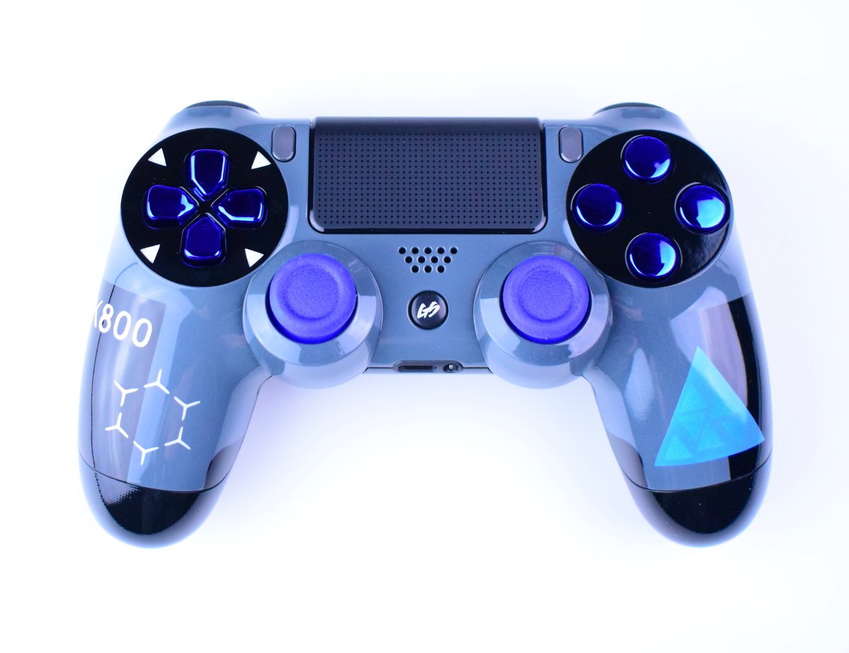 BryanDechart's tweet photo. ⭕️ LIVE in ONE HOUR!⭕️
< RT to HYPE > this epic #ConnorArmy Custom Controller PRIZE on the Grand Finale of our Full Deviant Green Connor Play Through of #DetroitBecomeHuman!

Chats are open, join us on https://t.co/C2Wy13MBOs
Free sub (= 5x entry!) w/ https://t.co/md8wgfy16m https://t.co/HJ9Io1grIp