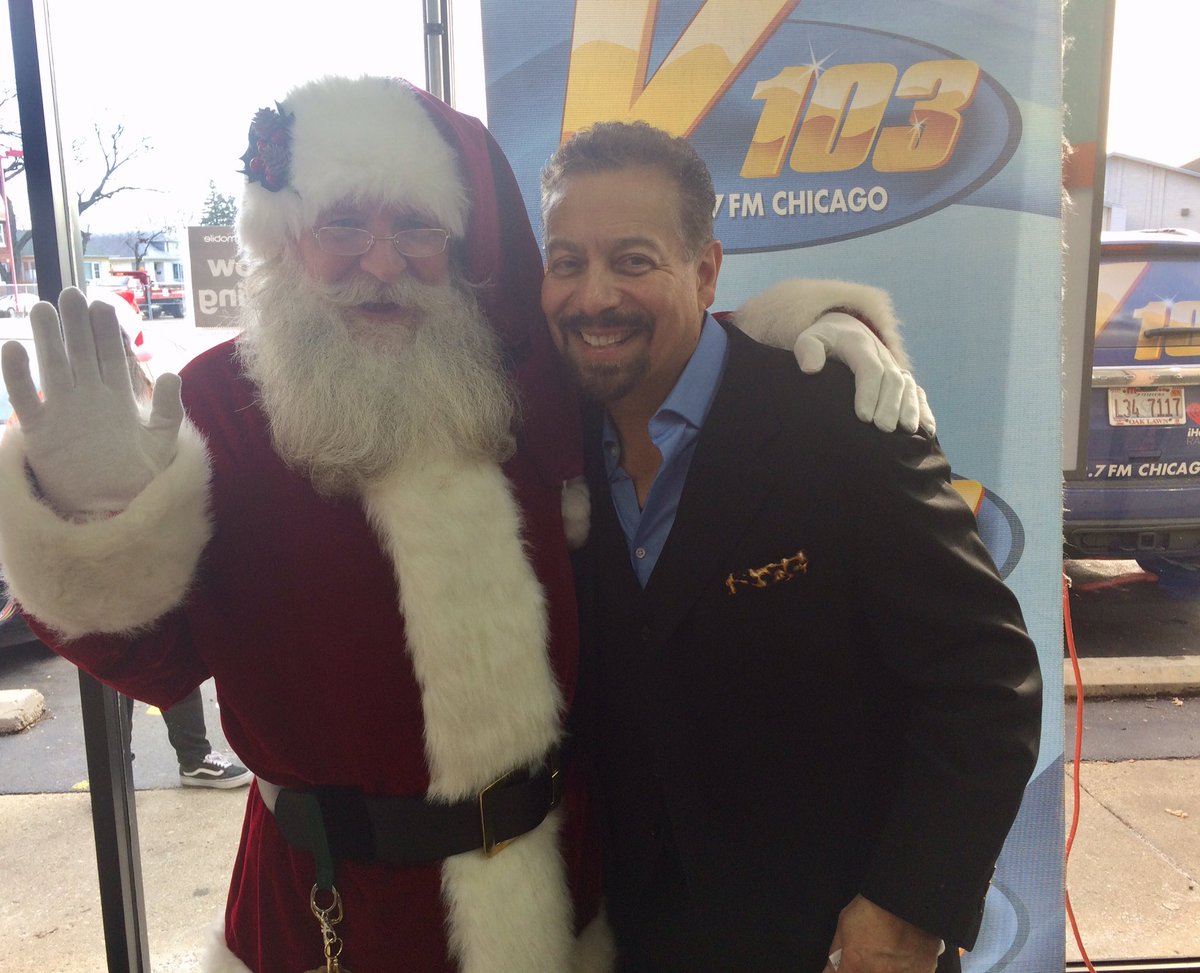 Look who I ran into at #BoostMobile at 6905 Ogden Avenue in Berwyn. I’m here until 2 with tix for Mike Epps an Lalah  Hathaway. Check out their special offer on #Xfinity prepaid internet plus add #Xfinity instant TV to your plan. #v103 <a href="/moeboost/">Muhammad Pirzada</a> <a href="/MarwanJ_VIP/">Marwan J</a> <a href="/boostmobile/">Boost Mobile</a>