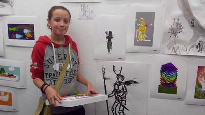 Winnaar De Nieuwe Vincent 2018: ‘Er ontstaat een nieuwe wereld als je tekent’ dlvr.it/QtksLS