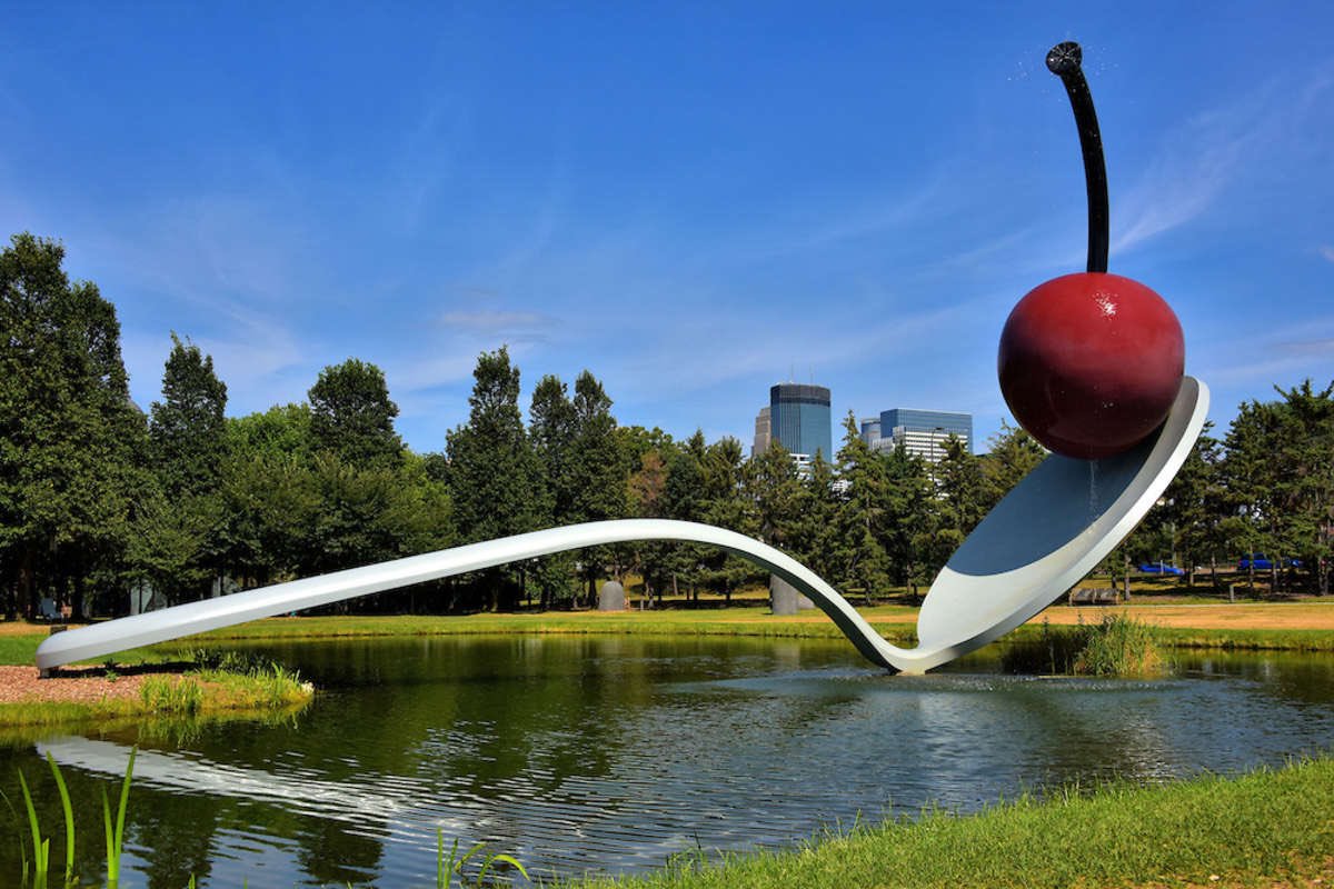 wirthchemistry's tweet photo. @OHIOAlumni @OhioBobcats Go visit this huge spoon and cherry for some #FunInFrisco
That helmet would look so good in my classroom @MarysvilleECHS. Great advertisement every day to lots of students for a terrific school. https://t.co/Ii8HuUnkYe