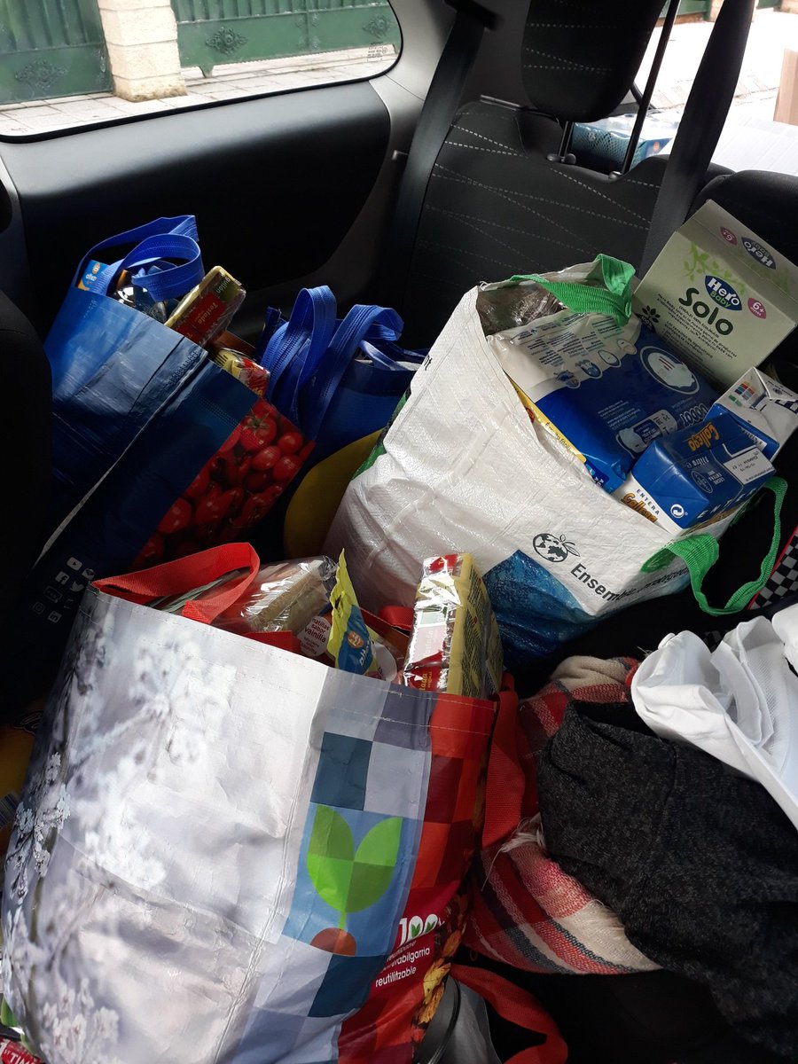 SOSninosdeVE's tweet photo. 225 kilos de alimentos infantiles recogidos este viernes y sábado en el supermercado Lupa de Castro Urdiales 😍🤗💕🇻🇪 MUCHISIMAS GRACIAS a todos los que habéis colaborado, gracias por tanta solidaridad 💖 #sosniñosdevenezuela #corazonessolidariosactivados https://t.co/EzvlOYUoEj