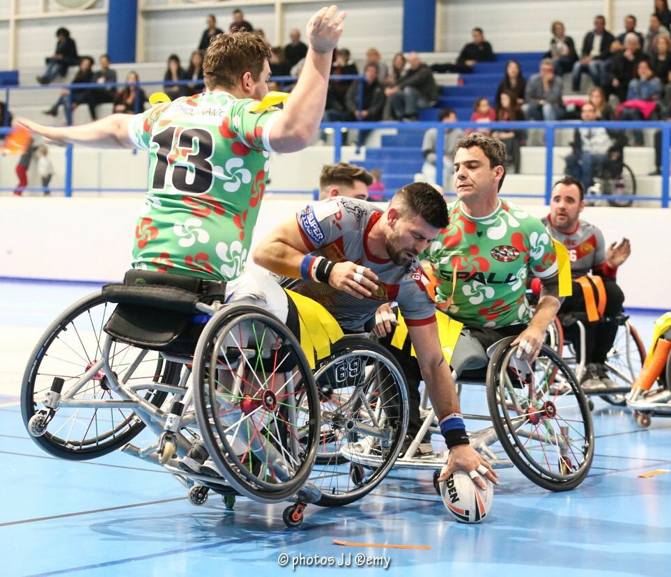 DragonsHandi's tweet photo. Victoire des dragons handi 67-18 face aux ANGUILLES BASQUES!!! Mi-temps 18-18!!
Félicitations également à l’équipe 2 qui a battue biganos 32-10 pour la coupe de France élite 2!!!! #fieredecetteequipe #FFRXIII #XIIIFAUTEUIL #dragonscatalans #enroutepourletitre @DragonsOfficiel https://t.co/uIlinn34jR