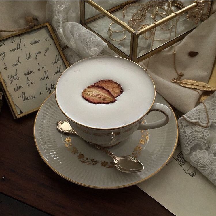 mrymdreams's tweet photo. why does coffee looks so artistic? https://t.co/3AiGMVw2bW