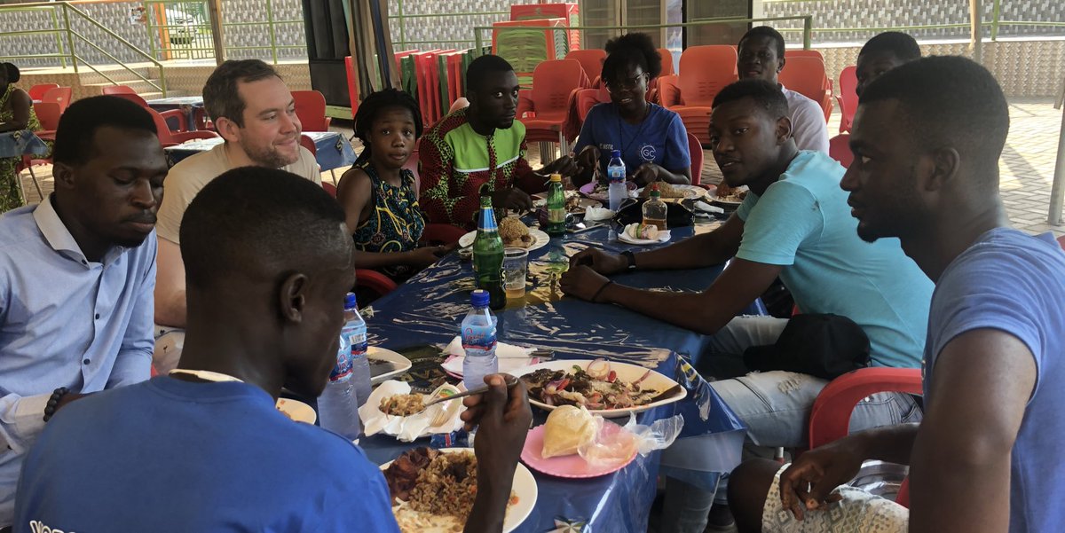 glblcd's tweet image. #GlobalCode 2018 Cape Coast reunion lunch 💪💪