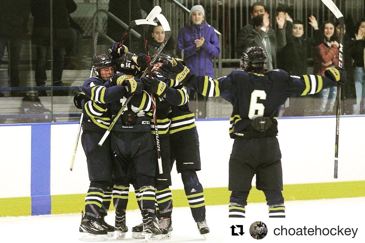 ChoateAthletics's tweet photo. @ChoateHockey is in the finals today at The Lawrenceville Tournament! They play Taft at 2:15 pm -watch on livestream https://t.co/zMFvNiACWL #gochoate #choatehockey #boarmode #choateathletics https://t.co/Vn12aAqhay