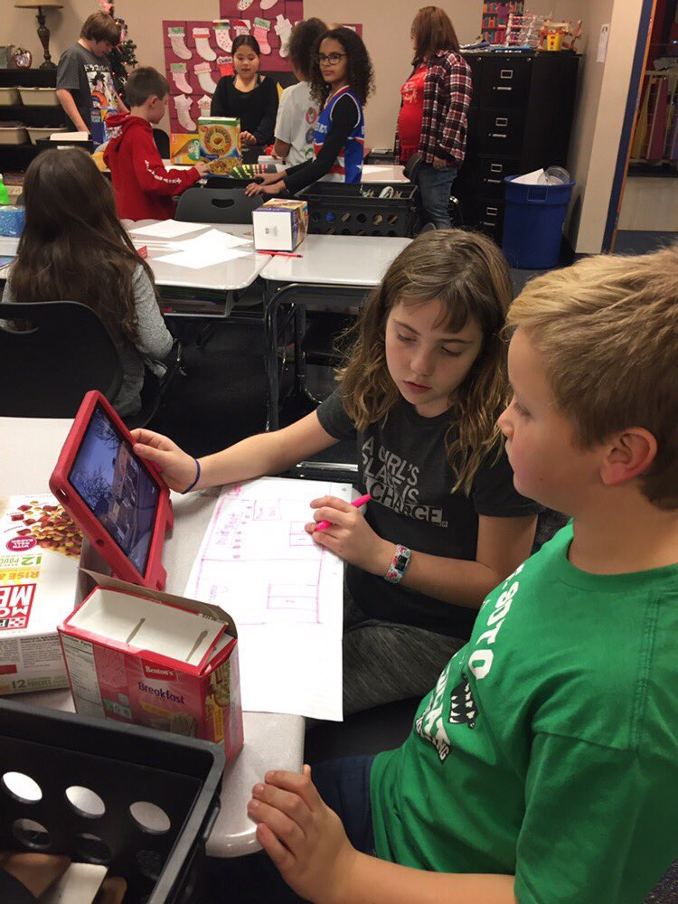 Meredith Malone tweet media