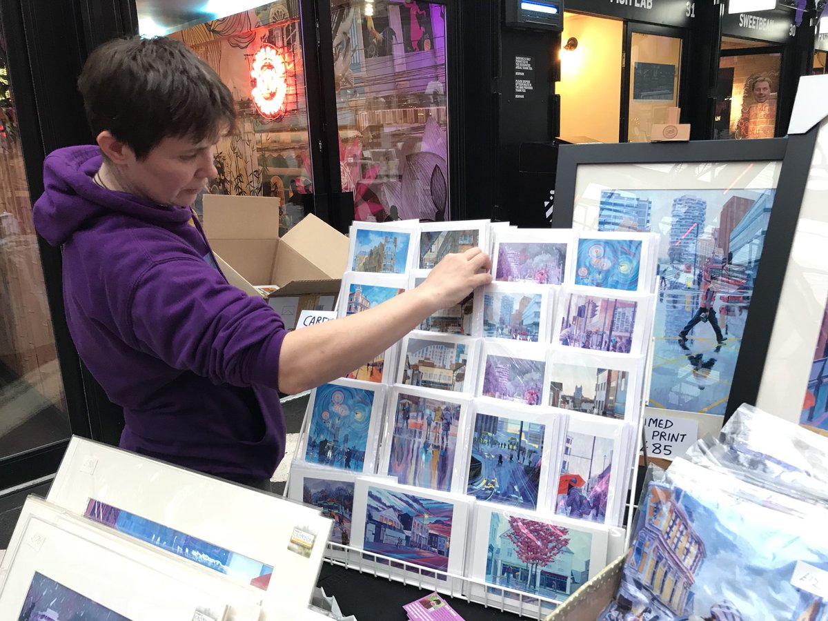 MadeCroydon's tweet photo. Fine art on T-shirts. That’s wear it’s at!

Bev has been at our #christmaschalet and now she is back at @BoxparkCroydon with her framed prints, T-shirts, cards &amp; stunning paintings.

Can you guess the places from the paintings? (No prizes for guessing)

#christmascracker #punrun https://t.co/EEJSPfSrcy