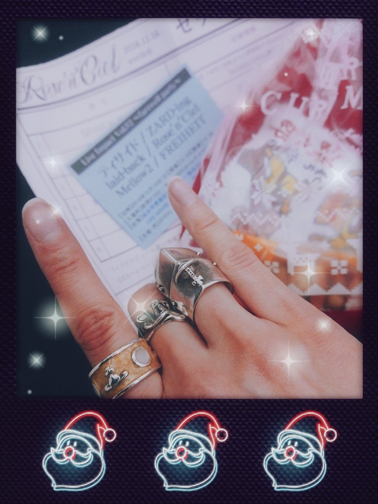 HOTARU_0120's tweet photo. ディサイドのLIVE行ってきました✨今日もとっても楽しかったです.+*:ﾟ+｡.☆なづきさんのトナカイ可愛かったです♡メアの曲も歌ってくれて嬉しいです✨またLIVE＆配信楽しみにしてます ´ω` )/
#LiveImpact
#ディサイド https://t.co/tax2r7qY2c