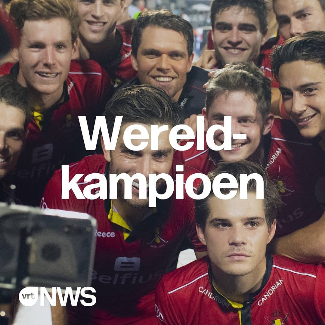 vrtnws's tweet photo. De Red Lions zijn wereldkampioen in het hockey na een zenuwslopende shoot-out tegen Nederland. #vrtnws https://t.co/OwKQx2BG5K