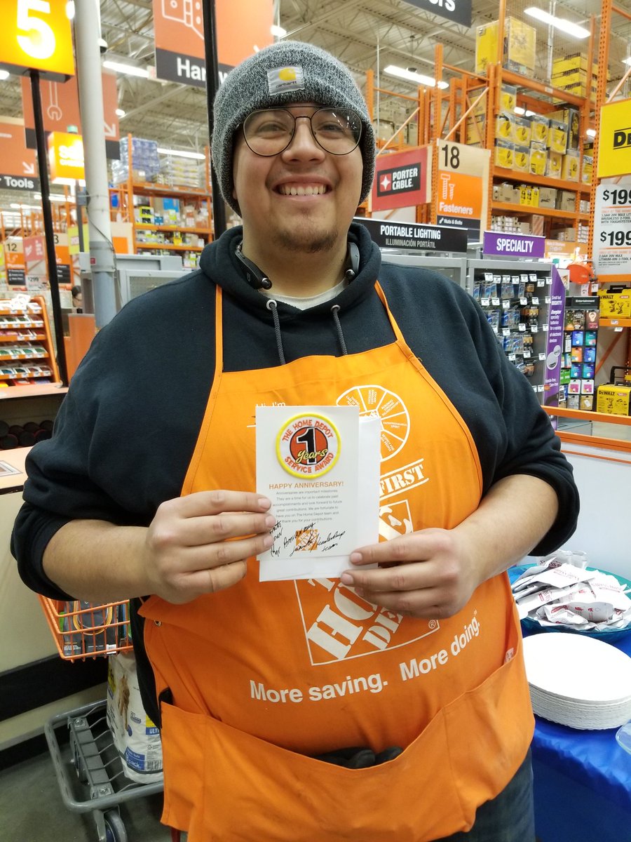 BarryStevenson6's tweet photo. Congratulations Joe on your 1 year anniversary! Rochester hills is glad your a part of out team. Lot, cashier, tool rental, seasonal garden and ready for More! @JuanitaQ1 @XKerrigan @hd_2727 @SWHR33 @srsmith134 https://t.co/dIm0GsOs6l