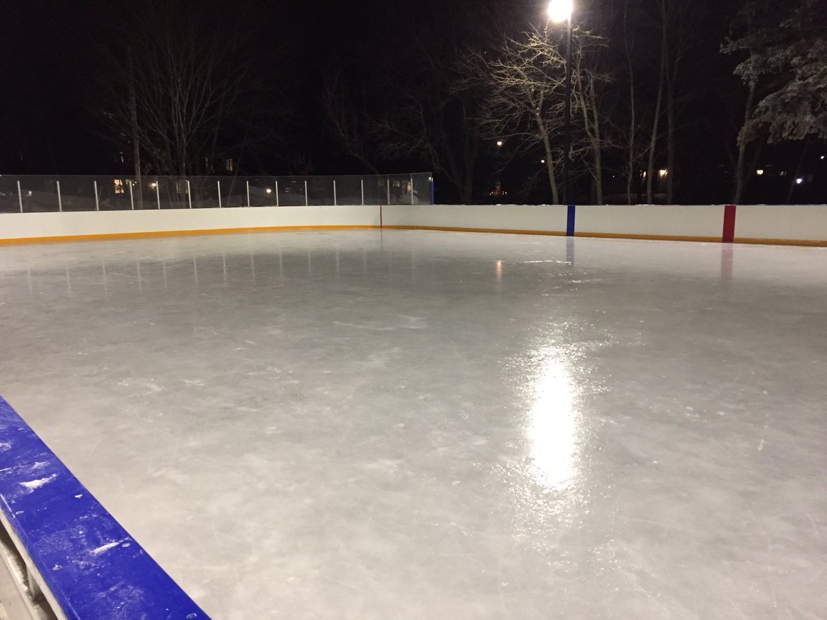 RockcliffeHoser's tweet photo. @TheGreelyRink We were down a few hours Friday night as we removed the wet snow, back up and running Saturday late afternoon. Clean flood last night for today’s grand opening and skating party 😜. Creating a base in November has made the maintenance very manageable during temperature swings. https://t.co/D9N6hmi2aK