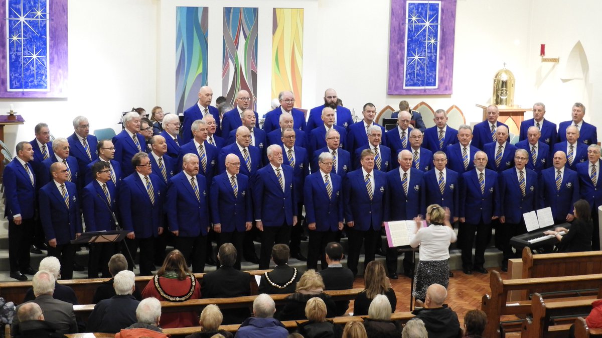 BarryMaleVoice's tweet photo. Fabulous Christmas Concert yesterday, many thanks to everyone for all of the support. 

Fantastic to see so many enjoying. the show. Big thanks to RAF Voluntary Band for the support. 

Raising funds for the @alzheimerssoc 

@Barry_TC @VOGCouncil https://t.co/YXNYAei0N2