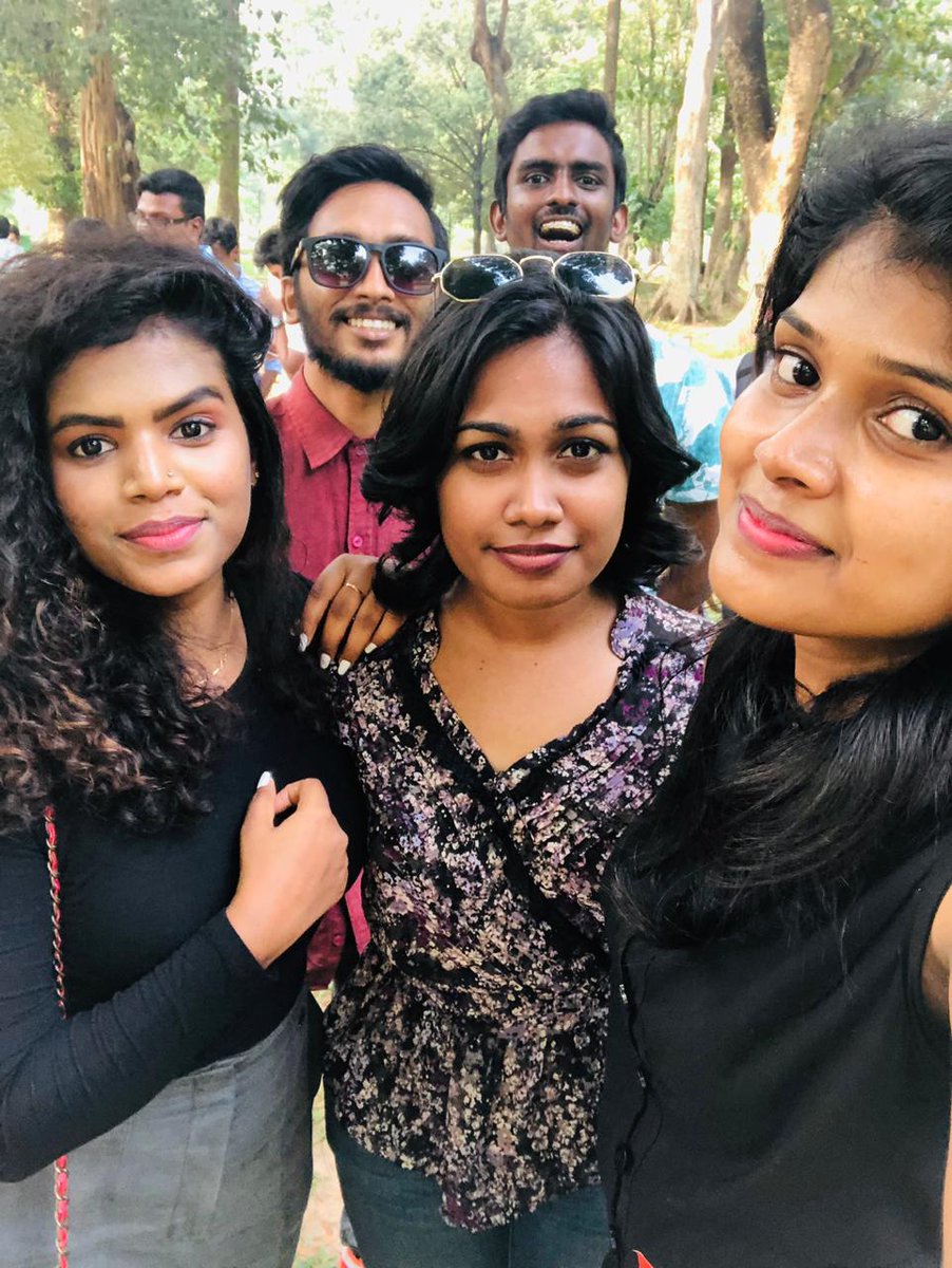 papiii_Lk's tweet photo. It was so awesome!!!! Thankyou for letting me be a part of it !!! Had so much fun😍😍😍 #DecemberMeetup #wishque #apeaurudu https://t.co/ks69cTmEbT