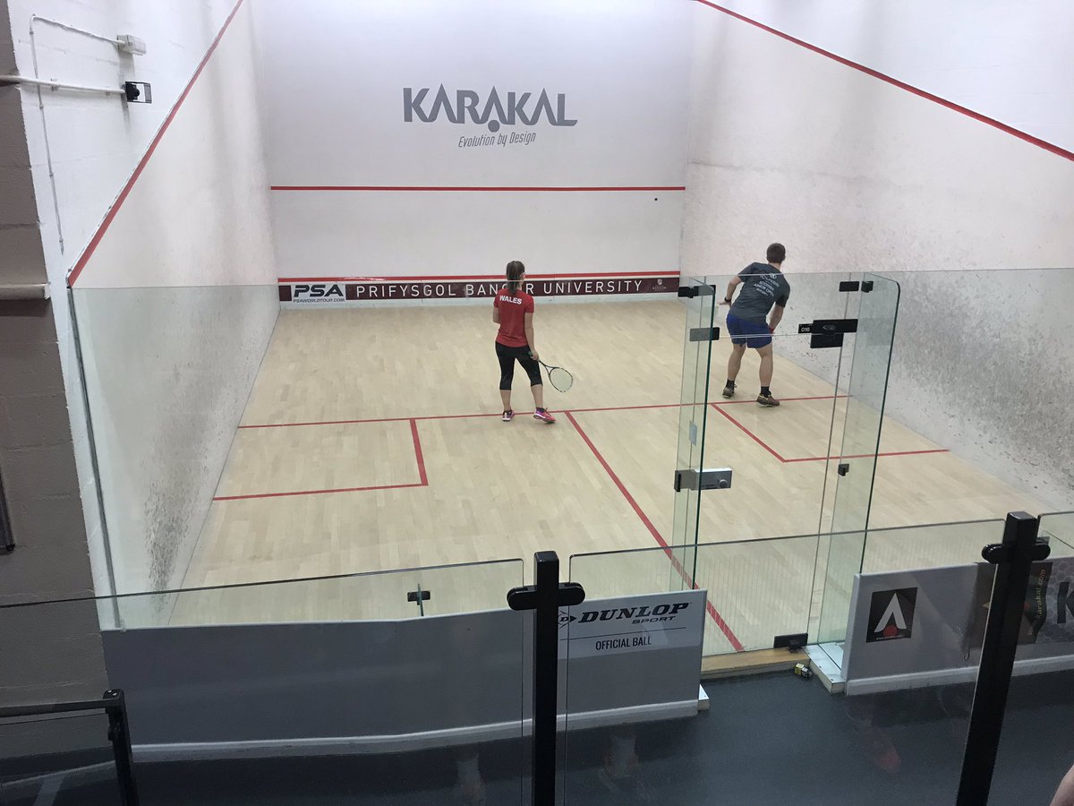 sqwales's tweet photo. Well done U-17/19 Nat Squad not only for their efforts this weekend but throughout the first half of the season👏 thanks to Canolfan Brailsford too for hosting the squad https://t.co/fXjt1K5ooW