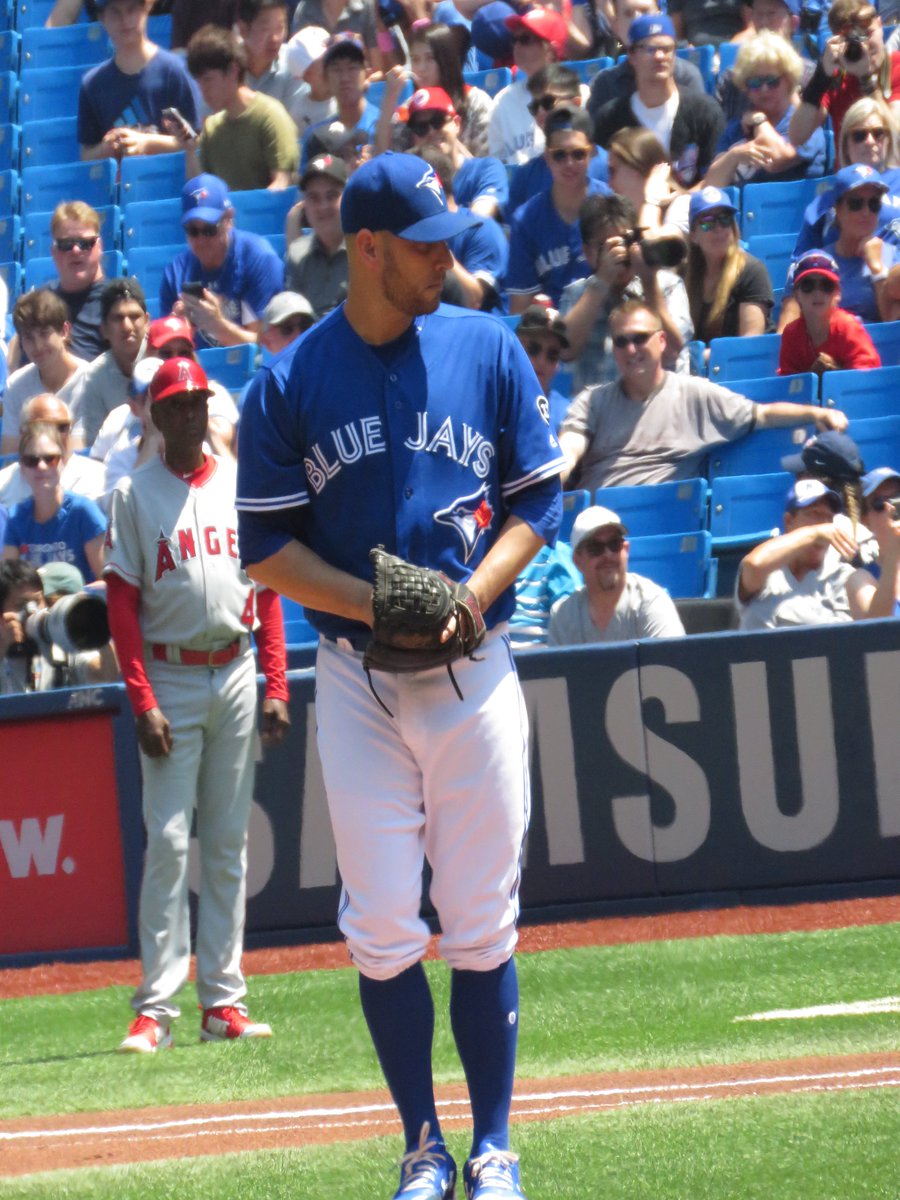 biggles14's tweet image. Here is hoping #MarcoTheMagician finds a team soon. #MarcoEstrada