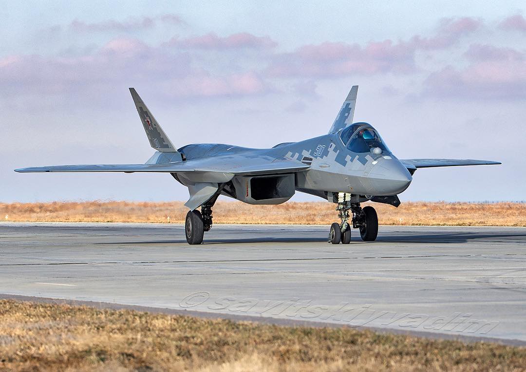 DujII_YWoAA5eMR.jpg:large