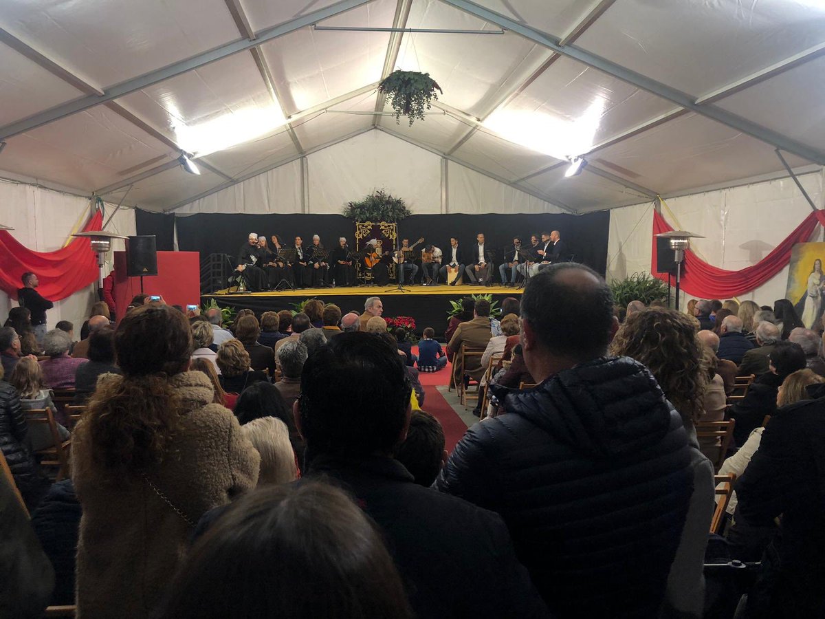 avalverdemacias's tweet photo. Finaliza un fin de semana muy completo, en el que hemos podido disfrutar de las actividades organizadas desde la delegación de Juventud. https://t.co/lAIrpJA0ec #Salteras #Ajarafe https://t.co/rE1nc3FBfC