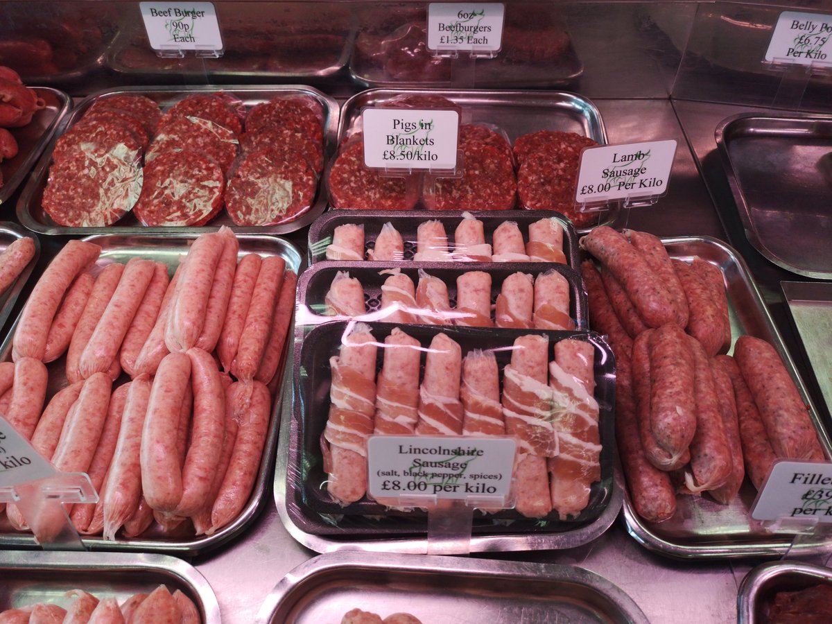 Wilsons_of_York's tweet photo. Oh we have pigs in blankets #Christmas #york #pigsinblankets #YorkChristmas #butchers #MustHave #christmasdinner https://t.co/4dwb2cc9Bi