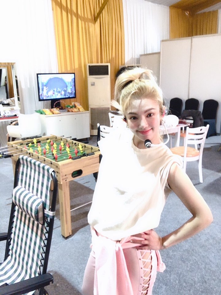 Hyoyeon_djhyo's tweet photo. 안녕👋 너무 보고싶어서!
역시 소원이 짱이야~~ ❤👍🏻 https://t.co/MNz8zZVuCc
