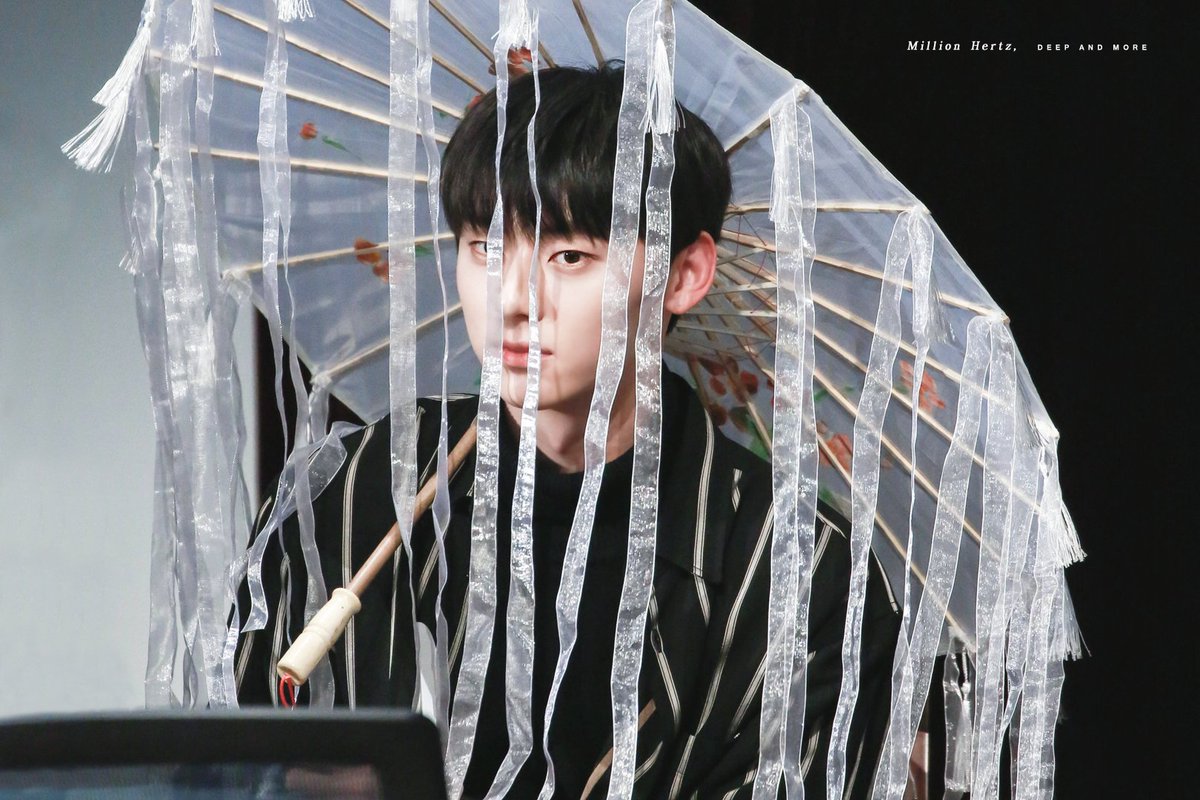 deepand_more's tweet photo. 181216 beyond beauty

#황민현 #민현 https://t.co/0Zkr7hPe6f