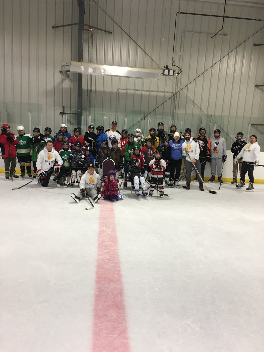 Great visits to Kashechewan Cree First Nations and Fishing Lake Metis Settlement. Both communities have amazing leadership and support! <a href="/RightToPlayCAN/">Right To Play Canada</a> #3nolan