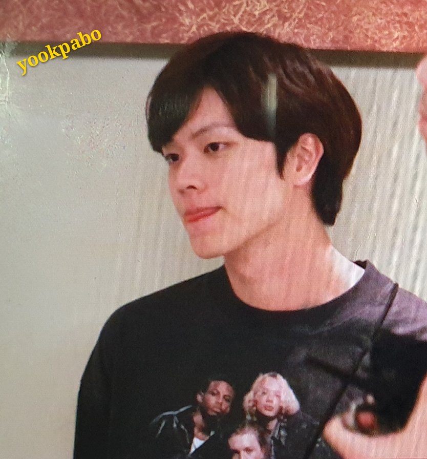 yookpabo's tweet photo. 181216 klia #BTOB #육성재

 #BTOBinMalaysia2018

 @BTOB_6SJ https://t.co/RD0Bi5MPWn