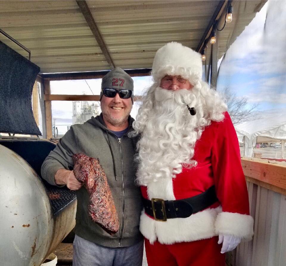 jaysbbqshack's tweet photo. Santa’s even a fan! Here’s our shedule this week:
WED-FRI: 11-1:30
SATURDAY: 12-2
Last week for the year for your Jays fix!!
#tracktheshack https://t.co/wRvnht2WMw
