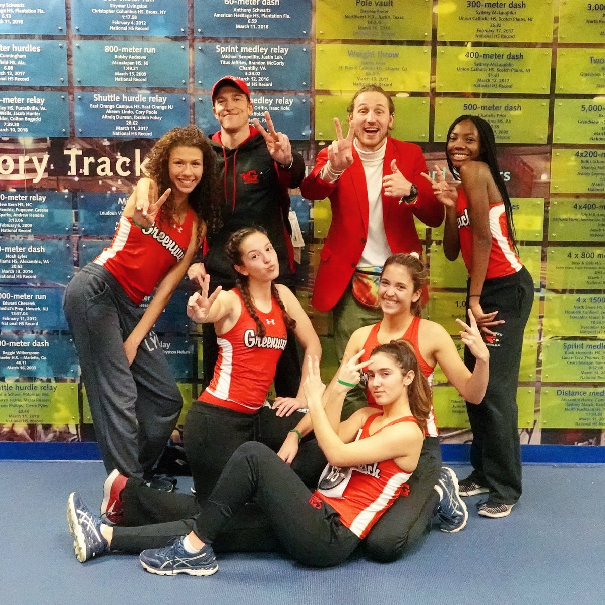 Bilbodatoad's tweet image. First BIG meet of the Indoor Season is in Da Books! ✅🐸 Glad I got to see an old friend and meet some new ones!🐸 #ToadLyfe #TeamGreenwich #YERW #ArmoryToad #PennStateForever