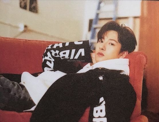 Renjun's visuals tweet media